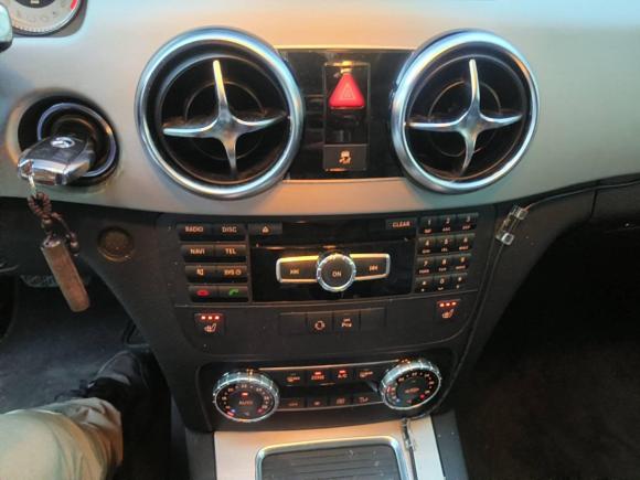 [上海·沪B] 二手奔驰奔驰GLK级2013款 GLK 300 4MATIC 动感天窗型