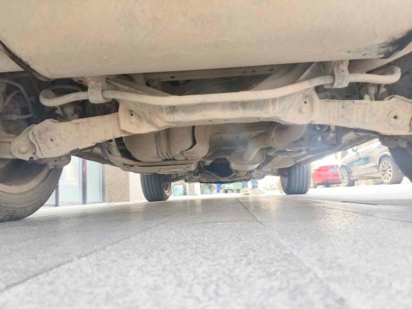 [济南·鲁A] 二手哈弗哈弗H62017款 红标 2.0T 自动两驱智尚型