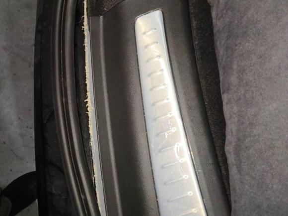 [广州·粤A] 二手凯迪拉克凯迪拉克XT62022款 2.0T 七座两驱豪华型