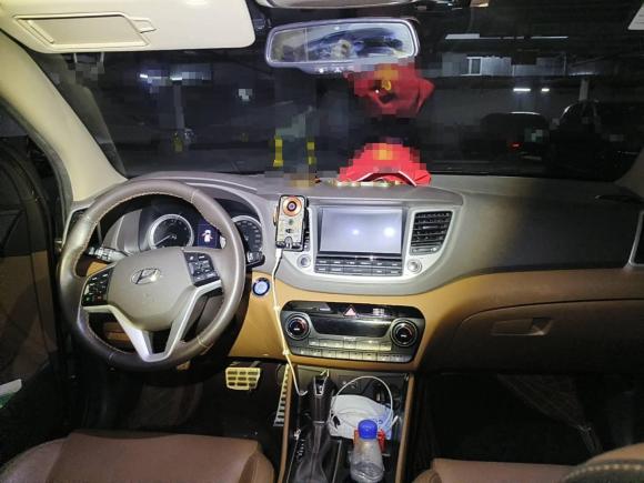 [佛山·粤E] 二手现代途胜2015款 1.6T 双离合四驱旗舰型