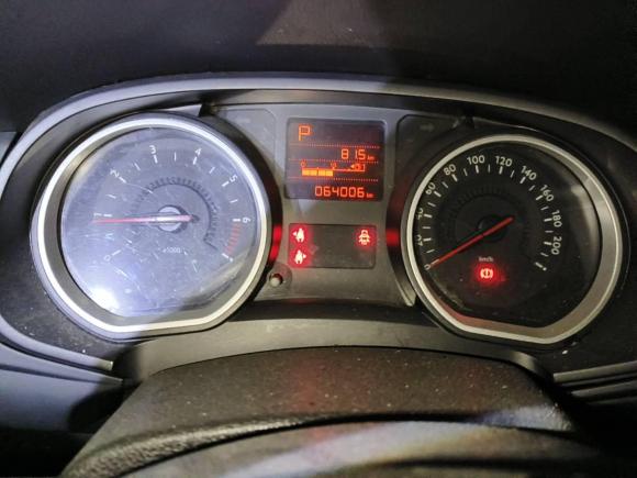 [成都·川T] 二手雪铁龙雪铁龙C3-XR2017款 1.6L 自动时尚型