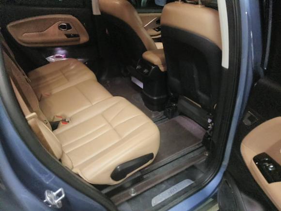 [南京·苏A] 二手蔚来蔚来ES82018款 355KM 基准版 七座版