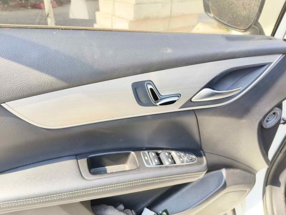 [深圳·皖G] 二手比亚迪宋MAX2021款 升级版 1.5T 自动旗舰型 6座