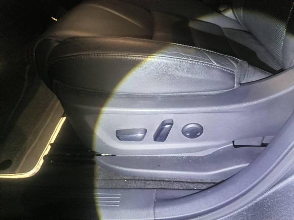 [成都·川A] 二手日产ARIYA艾睿雅2022款 两驱长续航顶配版