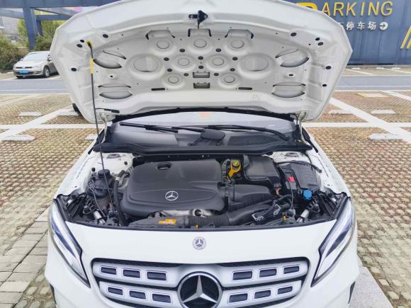 [苏州·苏E] 二手奔驰奔驰GLA2017款 GLA 200 时尚型