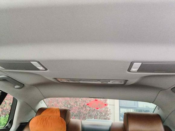 [青岛·鲁B] 二手大众辉腾2011款 3.6L V6 4座加长Individual版