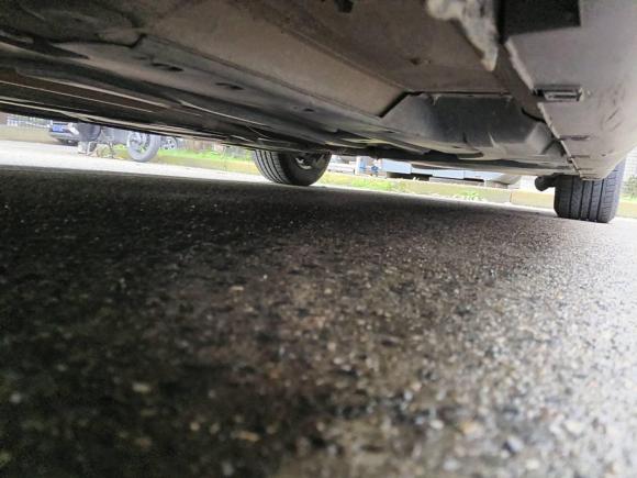 [上海·鄂D] 二手雪铁龙雪铁龙C52013款 2.0L 自动尊享型