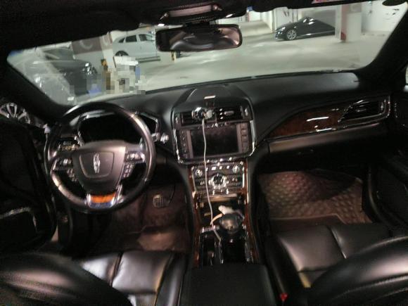 [苏州·苏E] 二手林肯林肯大陆2019款 2.0T 两驱尊雅版 国V