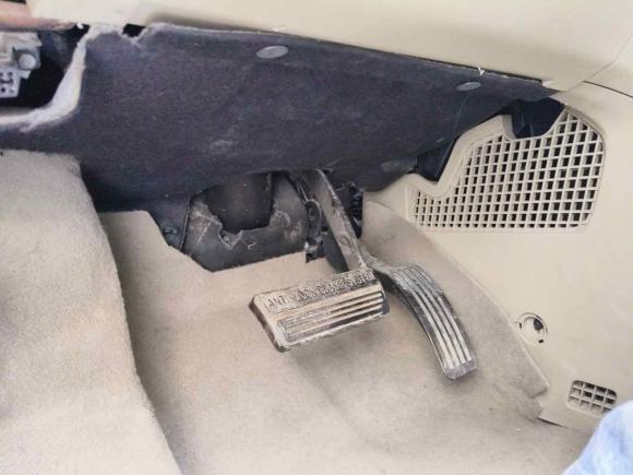 [台州·皖A] 二手别克别克GL82013款 3.0L GT豪华商务豪雅版