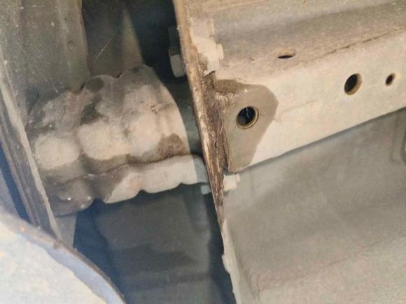 [深圳·桂M] 二手吉利汽车帝豪2017款 三厢百万款 1.5L CVT向上版