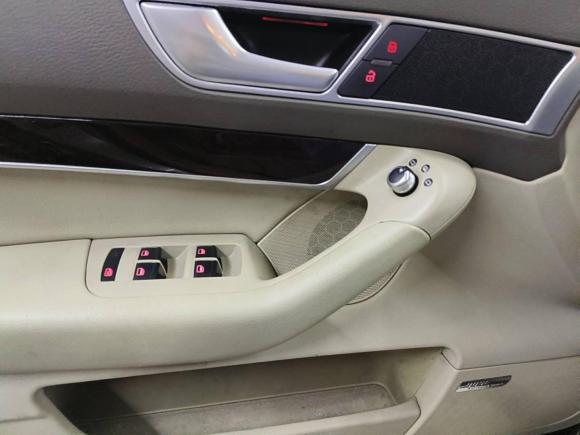 [上海·沪H] 二手奥迪奥迪A6L2009款 2.4L 舒适型