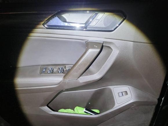 [成都·川A] 二手大众途观L2017款 380TSI 自动四驱豪华版