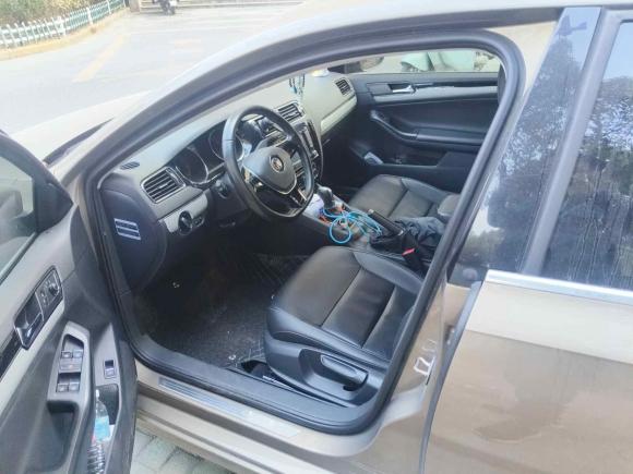 [上海·苏K] 二手大众速腾2015款 230TSI 自动舒适型