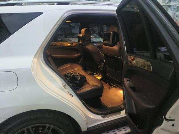 [上海·苏U] 二手奔驰奔驰M级AMG2012款 AMG ML 63