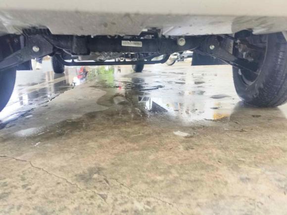 [上海·苏U] 二手金杯金杯金卡S22023款 1.6L 手动双排2.51米货厢后单轮舒享型SWJ16