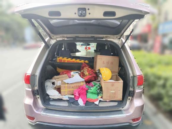 [深圳·粤B] 二手Jeep大切诺基2015款 3.0L 舒享导航版