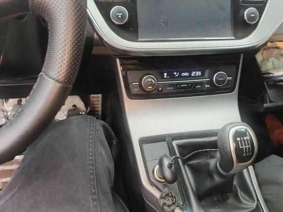 [西安·陕A] 二手吉利汽车帝豪GS2016款 运动版 1.8L 手动领尚型