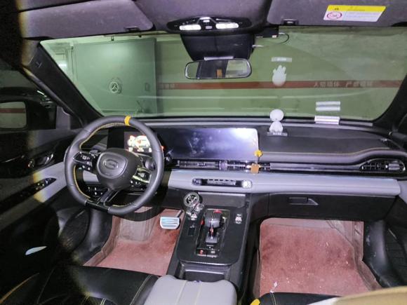 [西安·陕U] 二手广汽传祺影豹2021款 270T DCT J15版