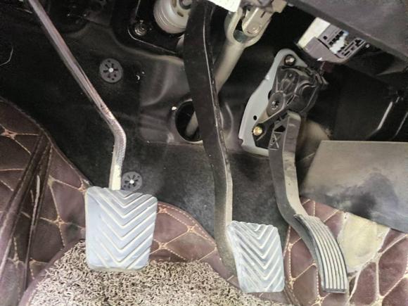 [湖州·浙E] 二手长安欧尚长安欧尚CX702016款 1.6L 手动豪华型