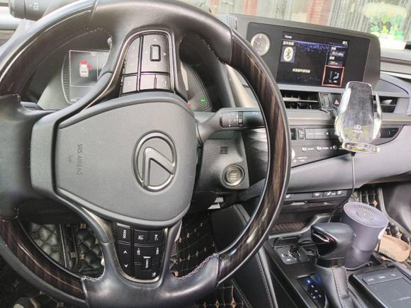 [成都·川A] 二手雷克萨斯雷克萨斯ES2020款 200 豪华版