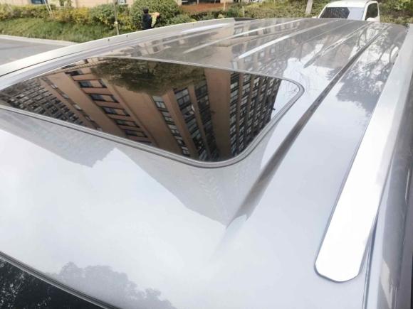 [杭州·浙A] 二手大通上汽大通MAXUS D902017款 2.0T 自动两驱 水星基础版