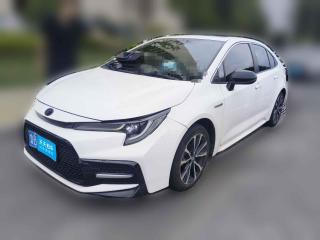 丰田雷凌2022款 双擎 1.8H E-CVT运动版