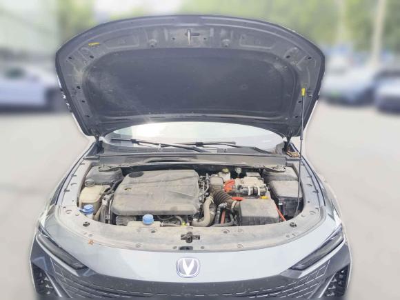 [合肥·皖H] 二手长安长安UNI-V 智电iDD2023款  智电iDD 1.5T 113km智趣型