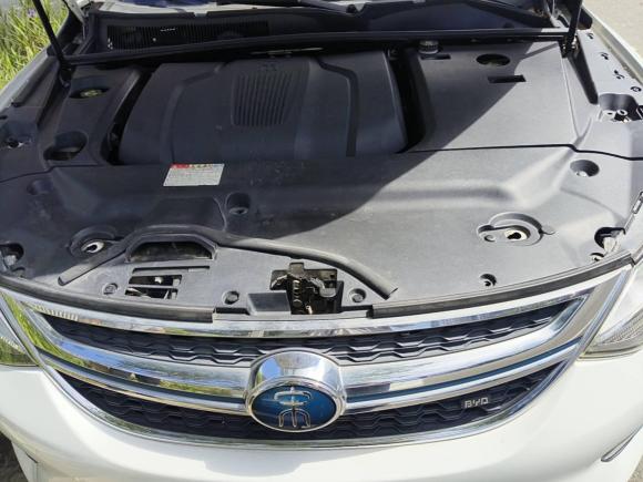 [深圳·粤B] 二手比亚迪宋新能源2017款 宋DM 1.5TID 全时四驱尊贵型