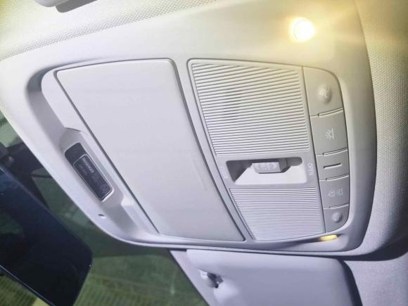 [成都·川A] 二手雷诺科雷嘉2017款 2.0L 两驱豪华版