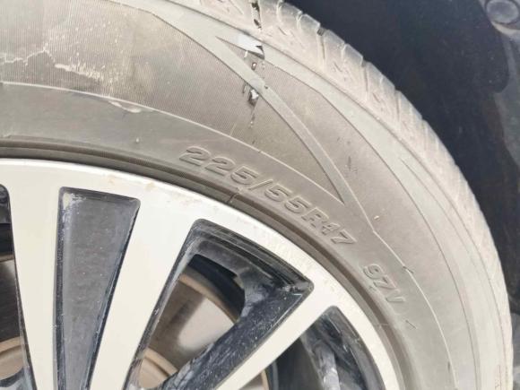 [西安·陕A] 二手荣威荣威e9502017款 50T 混动互联行政版