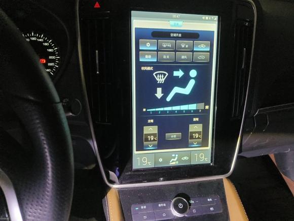 [上海·沪A] 二手比亚迪秦新能源2017款 1.5T 尊贵型