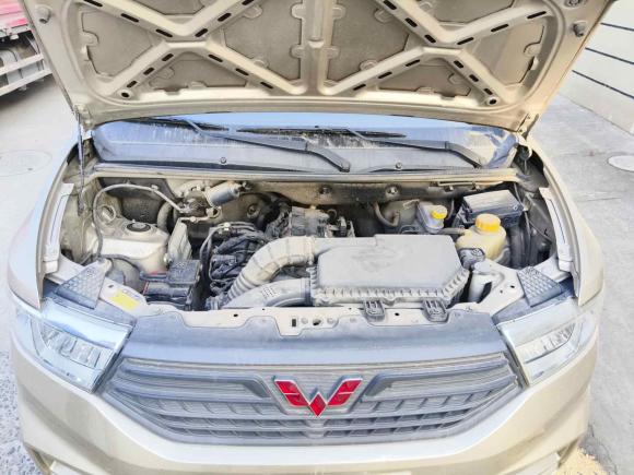 [上海·浙A] 二手五菱汽车五菱宏光V2021款 1.5L劲取版封窗车LAR