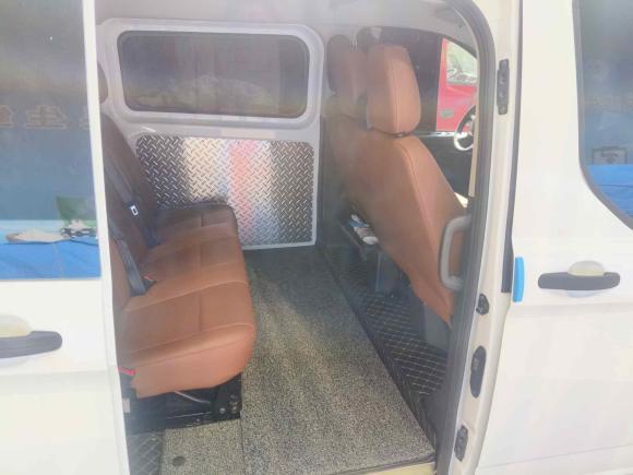 [青岛·鲁U] 二手福特全顺2019款 2.0T柴油多功能商用车中轴中顶6座国VI