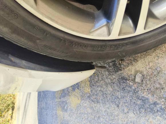 [青岛·鲁B] 二手别克君威2010款 2.0T 旗舰运动版