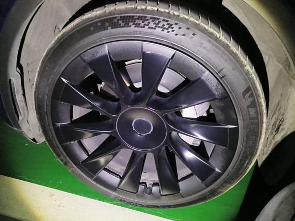 [成都·川A] 二手特斯拉Model Y2021款 长续航全轮驱动版