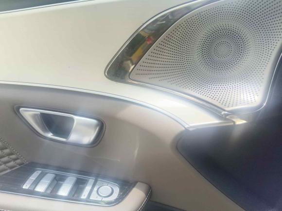 [深圳·粤B] 二手比亚迪汉2023款 DM-i 冠军版 121KM 尊贵型