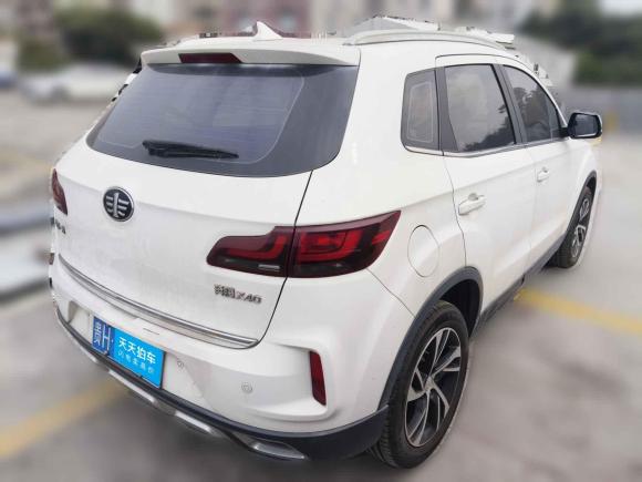 [广州·贵H] 二手奔腾奔腾X402019款 1.6L 自动豪华型 国V