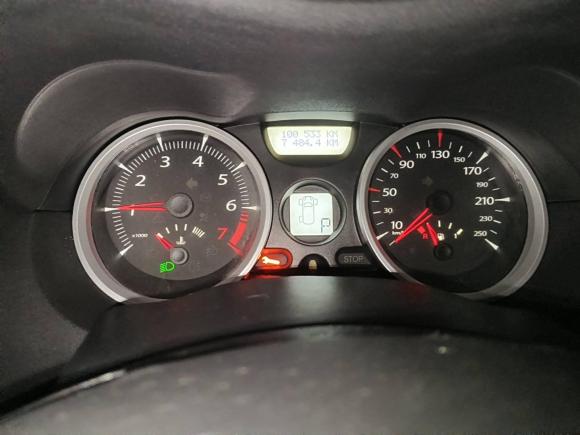 [南京·苏D] 二手雷诺梅甘娜2006款 CC 2.0