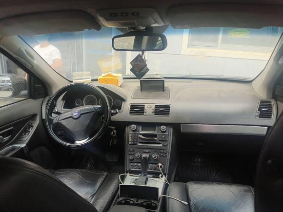 [上海·苏F] 二手沃尔沃沃尔沃XC902012款 改款 2.5T 豪华版