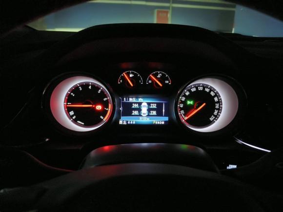 [成都·川A] 二手别克君威2017款 20T 精英型