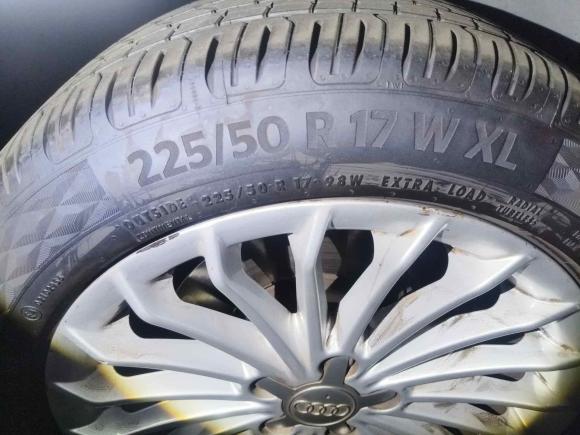 [上海·沪B] 二手奥迪奥迪A4L2015款 35 TFSI 自动舒适型