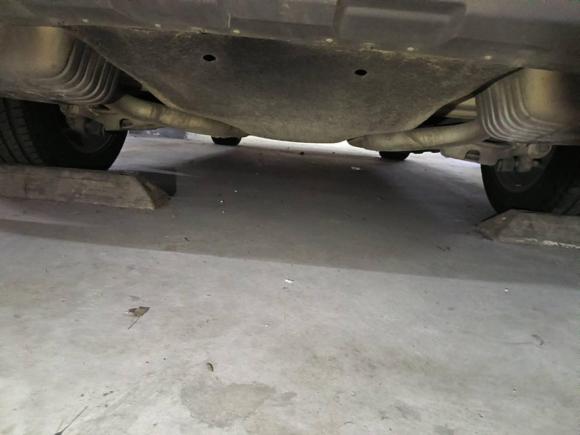 [苏州·苏U] 二手福特探险者2020款 EcoBoost 285 四驱钛金版 6座