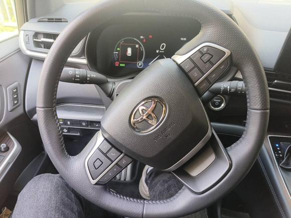 [苏州·苏E] 二手丰田格瑞维亚2024款 2.5L混动 尊贵PLUS四驱版