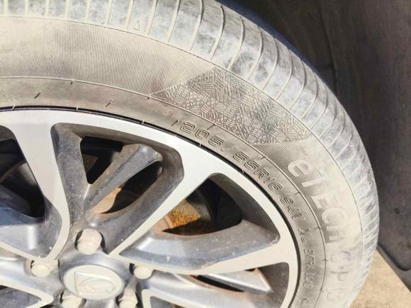 [广州·粤K] 二手宝骏宝骏7302017款 1.8L iAMT豪华型 7座