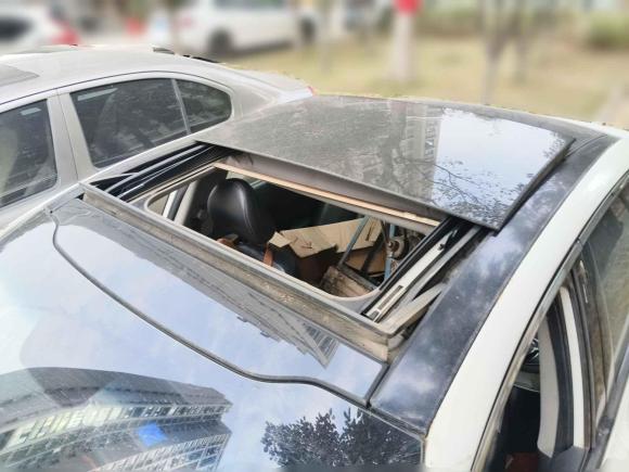 [武汉·鄂W] 二手起亚起亚K52012款 2.0L 自动DLX