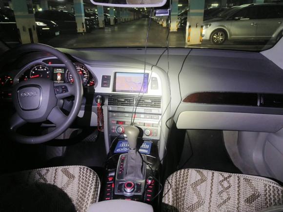 [上海·沪M] 二手奥迪奥迪A6L2011款 2.0 TFSI 自动标准型