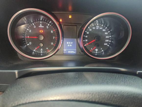 [济南·鲁A] 二手哈弗哈弗H62015款 改款 运动版 1.5T 手动两驱精英型