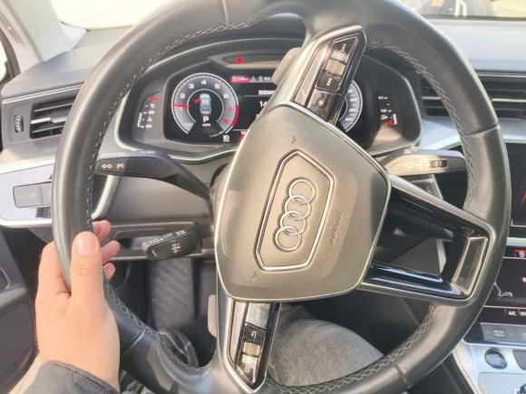 [上海·沪B] 二手奥迪奥迪A6L2022款 40 TFSI 豪华致雅型