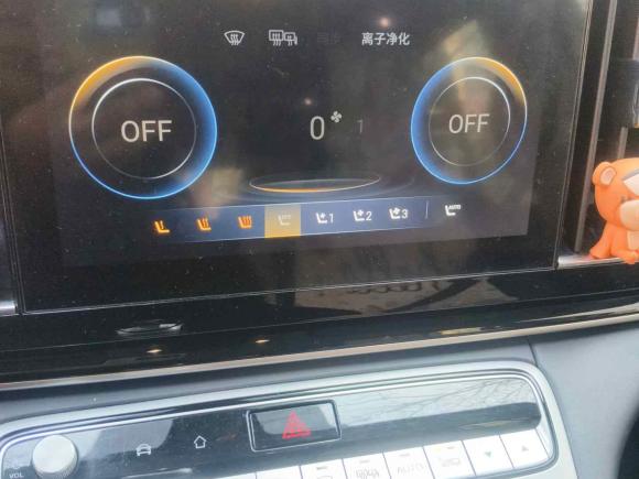 [青岛·鲁B] 二手广汽传祺传祺M82021款 大师系列 390T 至尊版