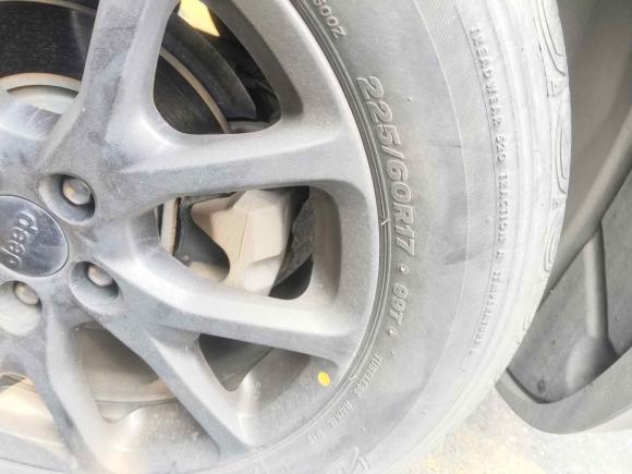 [杭州·浙A] 二手Jeep自由光2020款 2.0L 两驱经典运动版